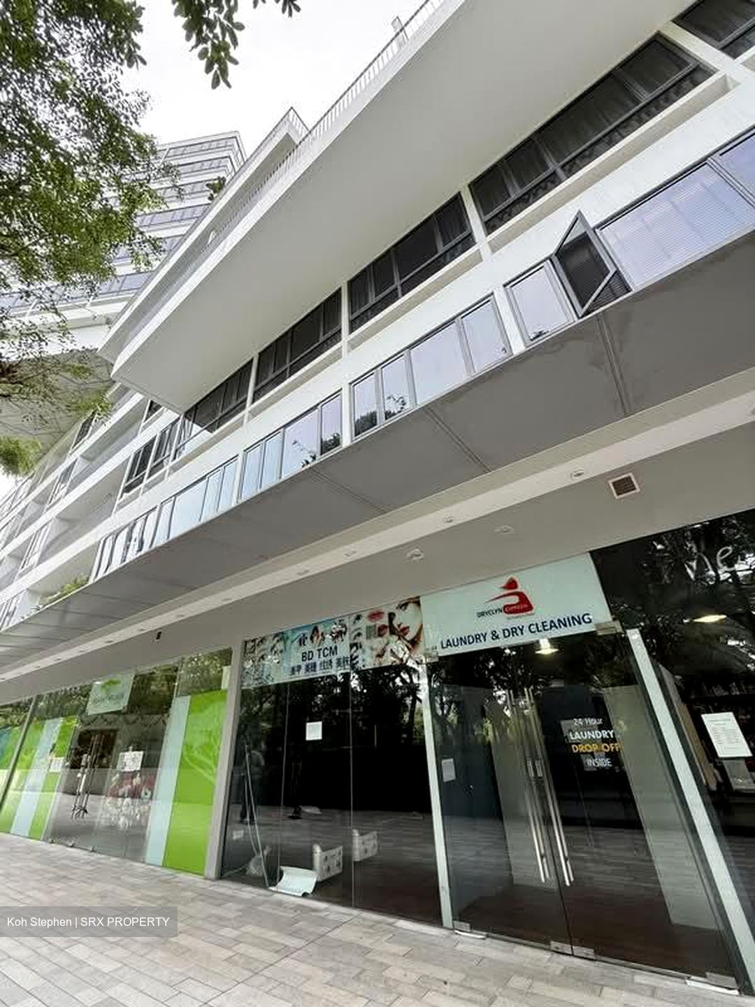 The Interlace (D4), Retail #593872931